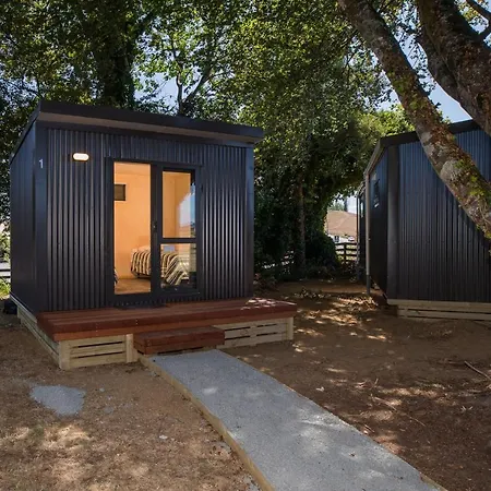 Waitomo Homestead Cabins-2